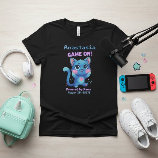Personalized Cute Pixel Art Blue Cat "Game On" Tシャツ