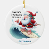 Personalized Cute Santa's Favorite Surfer セラミックオーナメント (裏面)