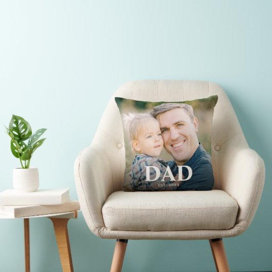 Personalized Dad Established Fathers Day Photo クッション (椅子)