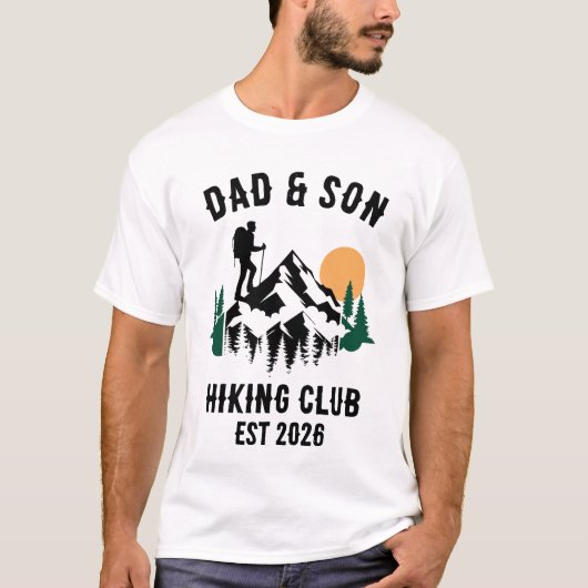 Personalized Dad & Son Hiking Tシャツ (正面)