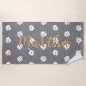 Personalized Daisy Beach Towel, Custom Beach Towel ビーチタオル (正面)