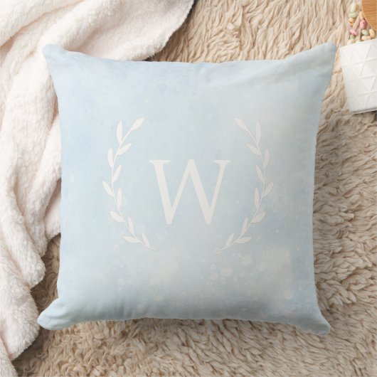 Personalized Decorative Pillow, White Initial クッション (ブランケット)