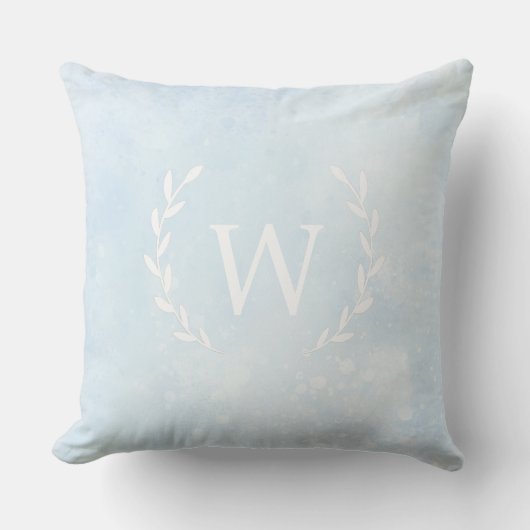 Personalized Decorative Pillow, White Initial クッション (正面)