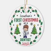 Personalized Dentist First Christmas Tree Round セラミックオーナメント (左)