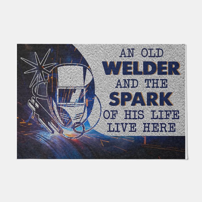 Personalized Doormat, An Old Welder And His Spark ドアマット (正面)
