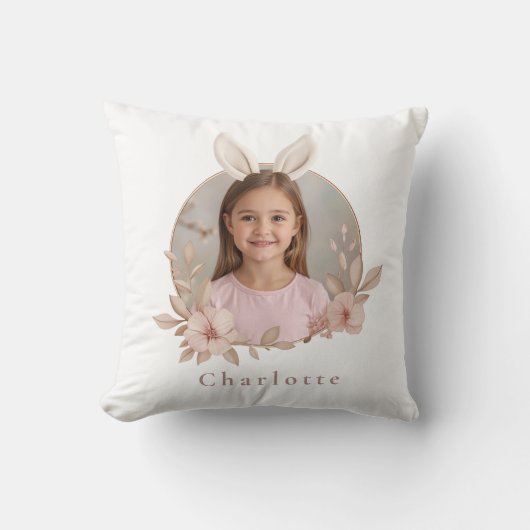 Personalized Easter Bunny Photo Pillow for Kids クッション (正面)