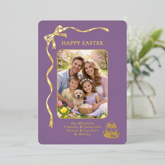 Personalized Easter Family Photo Gold Ribbon Bow 箔シーズンカード (立ち正面)