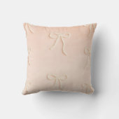 Personalized Elegant Pearl Bow in Soft Blush クッション (裏面)