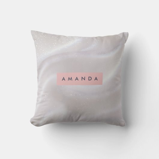 Personalized Elegant Shimmer White Satin クッション (正面)