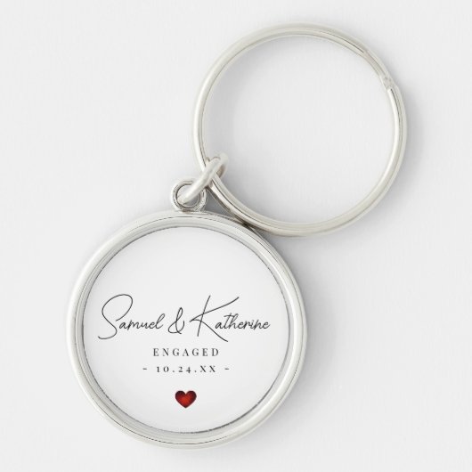 Personalized Engagement Date White Heart Script キーホルダー (正面)