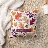 Personalized Fall Pillow – Autumn Leaves & Acorns クッション (ブランケット)