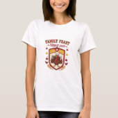 Personalized Family Feast Squad 2025 Thanksgiving  Tシャツ (正面)