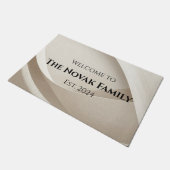 Personalized Family Name Doormat – Welcome ドアマット (アングル)