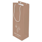 Personalized Family Name Merry Christmas Bauble ワインギフトバッグ (正面アングル)