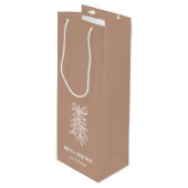 Personalized Family Name Merry Christmas Mistletoe ワインギフトバッグ (正面アングル)