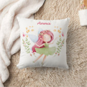Personalized Feminine Fairy Girl Throw Pillow クッション (ブランケット)