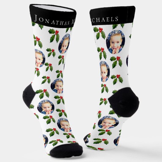 Personalized Festive Holly Berry Holiday Socks ソックス (傾斜あり)