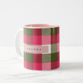Personalized Festive Pink and Green Plaid ツートーンマグカップ (正面左)