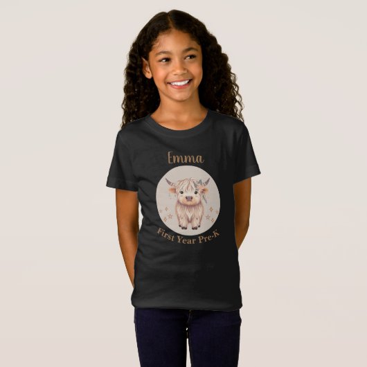 Personalized First Year PreK Cute Highland Cow Tシャツ (正面フル)