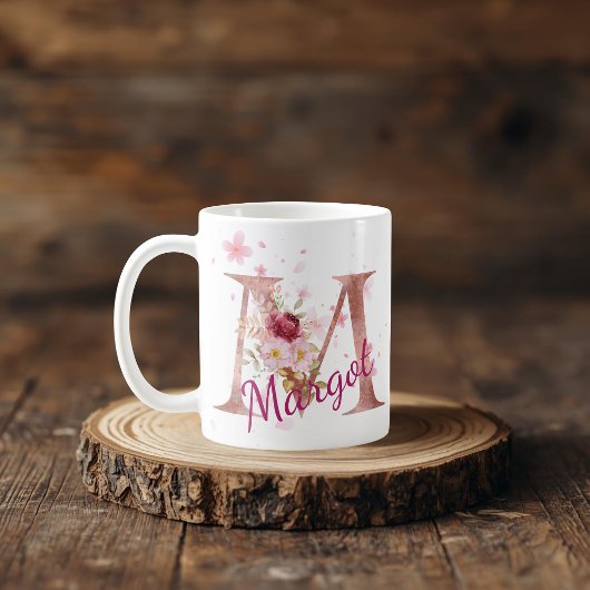 Personalized Floral Initial Mug – Letter M コーヒーマグカップ