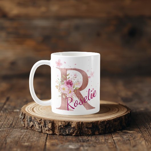 Personalized Floral Initial Mug – Letter R コーヒーマグカップ
