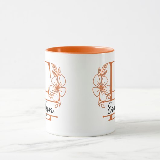 Personalized Floral Monogram Letter E Mug - Custom マグカップ (中央)