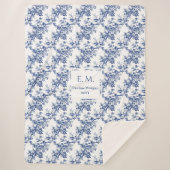 Personalized French Toile Floral Blue Blanket Gift シェルパブランケット (正面)