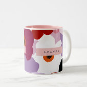 Personalized Funky Red and Pink Flower Design ツートーンマグカップ (正面右)