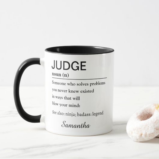 Personalized Funny Judge Definition マグカップ (ドーナツ)