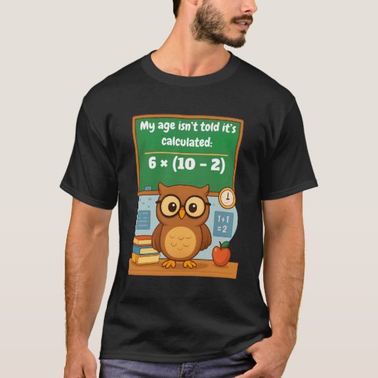 Personalized Funny Math Lover Humor Owl Birthday  Tシャツ (正面)