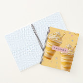 Personalized Golden Caramel Swirl Milkshake ノートブック (内部)