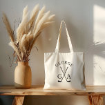 Personalized Golfer Gift Custom Name & Initials  トートバッグ<br><div class="desc">Carry your essentials in style with this personalized golf tote bag featuring crossed golf clubs, your name, and initials. A practical yet thoughtful gift for golfers, caddies, or golf enthusiasts, this tote is perfect for trips to the course, shopping, or everyday use. Customize it with any name and initials to...</div>