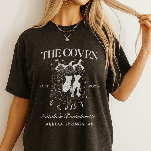 Personalized Goth Bachelorette Halloween Party Tシャツ