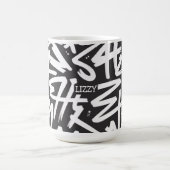 Personalized Graffiti Name Pattern — Custom Urban コーヒーマグカップ (中央)