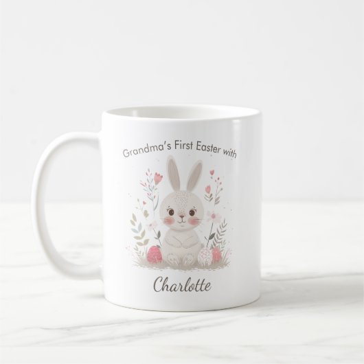 Personalized Grandma’s First Easter Mug コーヒーマグカップ (左)