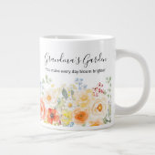 Personalized Grandma's Flower Garden Sunny Floral  ジャンボコーヒーマグカップ (右)