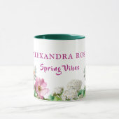 Personalized Green Watercolor Bee Spring Vibes マグカップ (中央)
