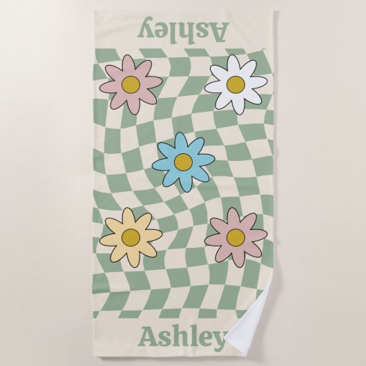 Personalized Groovy Retro Name ビーチタオル (正面)