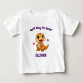 Personalized Halfway to One Dinosaur 6 Month ベビーTシャツ (正面)