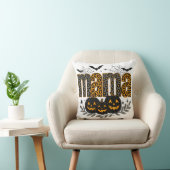 Personalized Halloween Mama – Cute Spooky クッション (椅子)