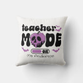 Personalized Halloween Teacher “Mode On” Apple クッション (裏面)