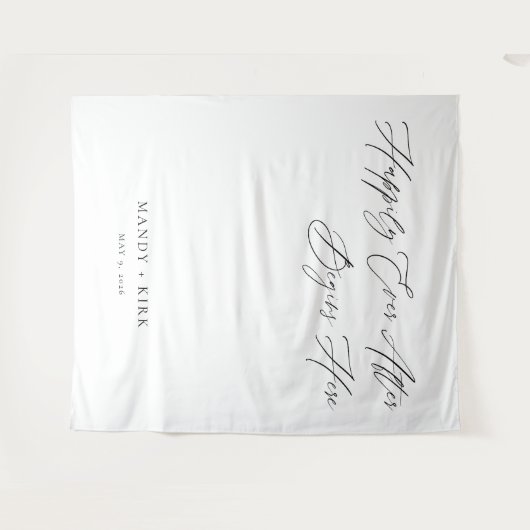 Personalized Happily Ever After Wedding Backdrop タペストリー (正面(横))