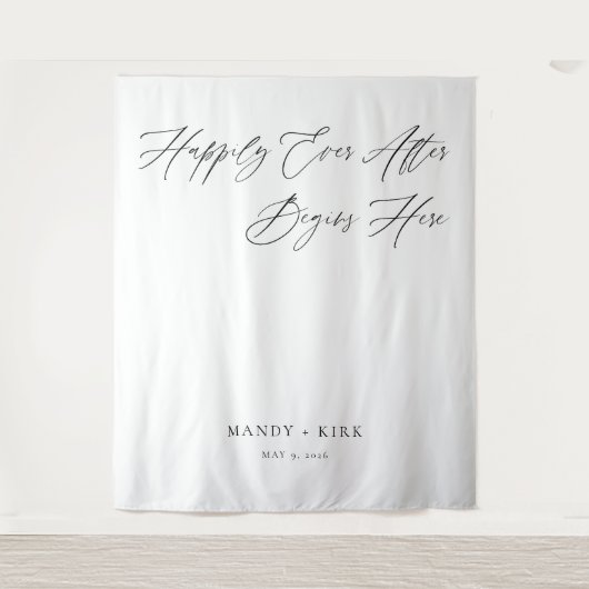 Personalized Happily Ever After Wedding Backdrop タペストリー (正面)