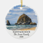 Personalized Haystack Rock Ornament, Custom Oregon セラミックオーナメント (正面)