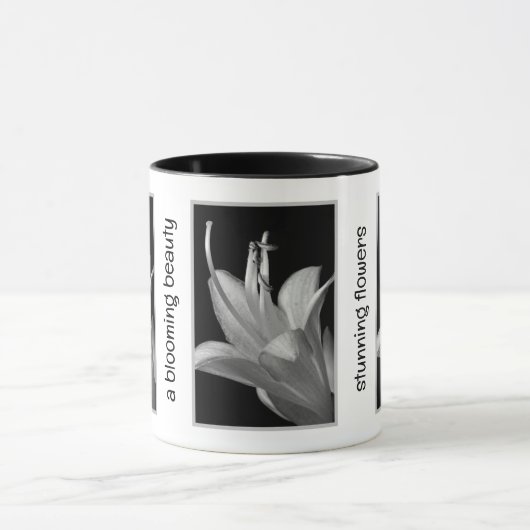 Personalized Hosta Flower in Black and White マグカップ (中央)