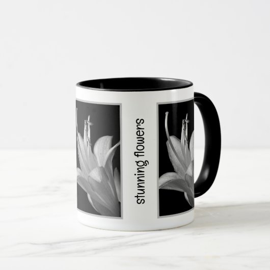 Personalized Hosta Flower in Black and White マグカップ (正面右)