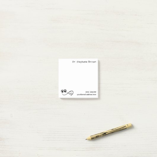 Personalized Infinity Heart and Paws Post-it Notes ポストイット (デスク上)