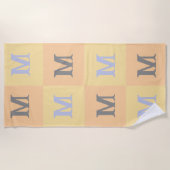 Personalized Initials Beach Towel ビーチタオル (正面)