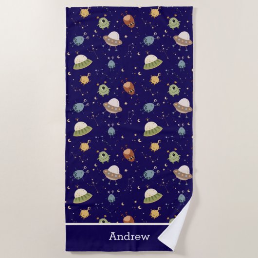 Personalized Kids' Alien & Spaceship ビーチタオル (正面)
