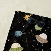 Personalized Kids' Alien & Spaceship ビーチタオル (インサイチュ)